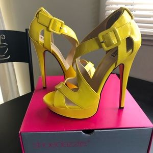Platform high heeled sandals